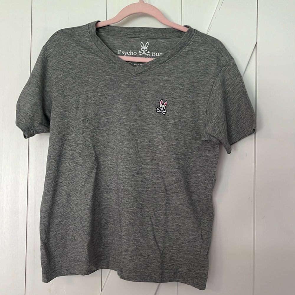 Psycho Bunny v-neck Tee-size kids 7/8-stylish tee for your little!!